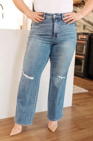 Dakota Knee Destroy Straight Judy Blue Jeans