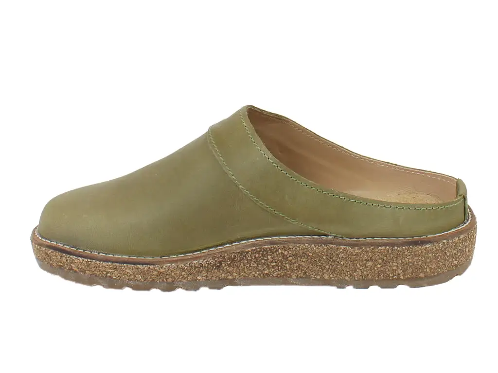 Haflinger Leather Clogs Travel Birmania