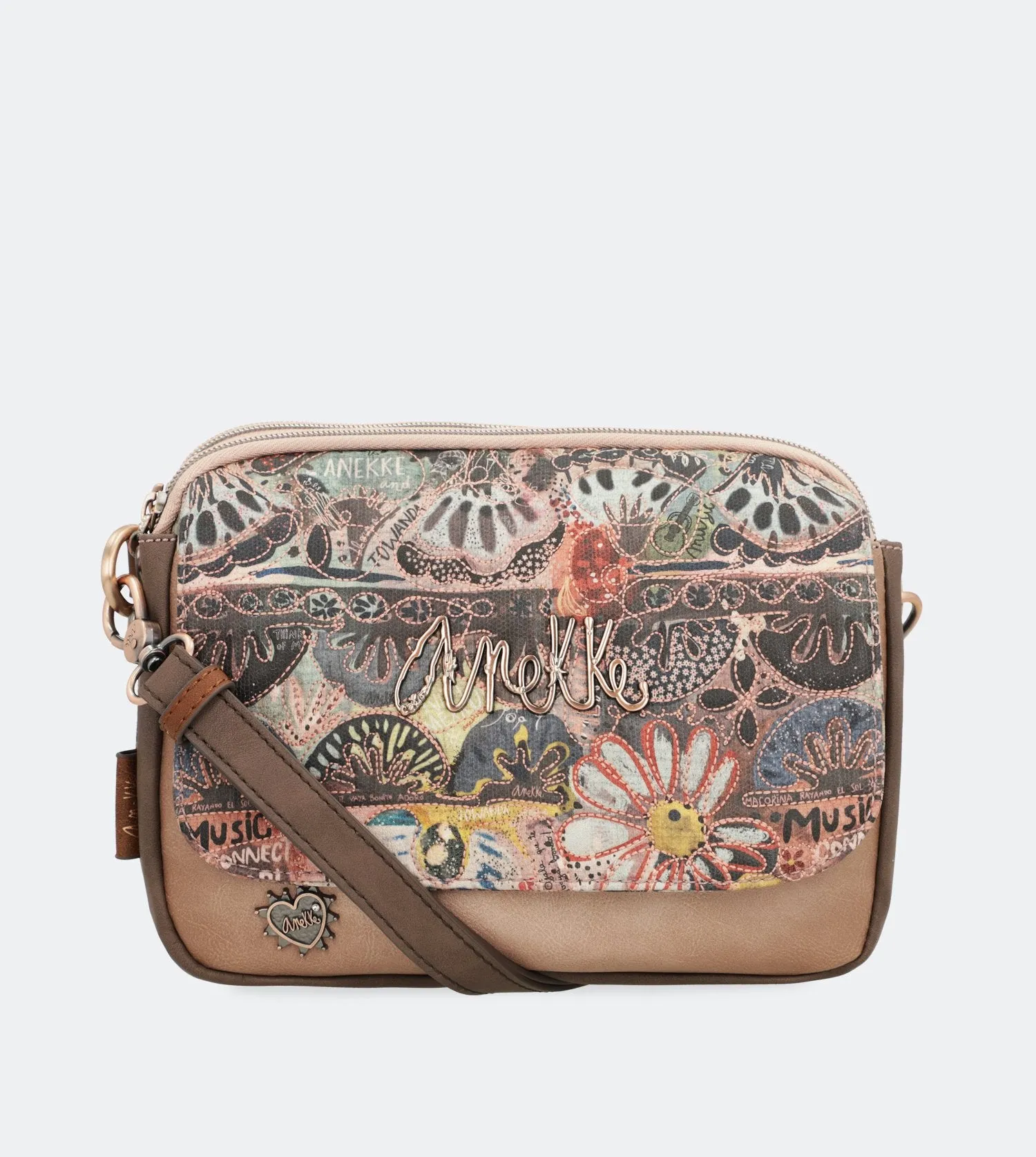 Ixchel Crossbody bag with a zip and a flap