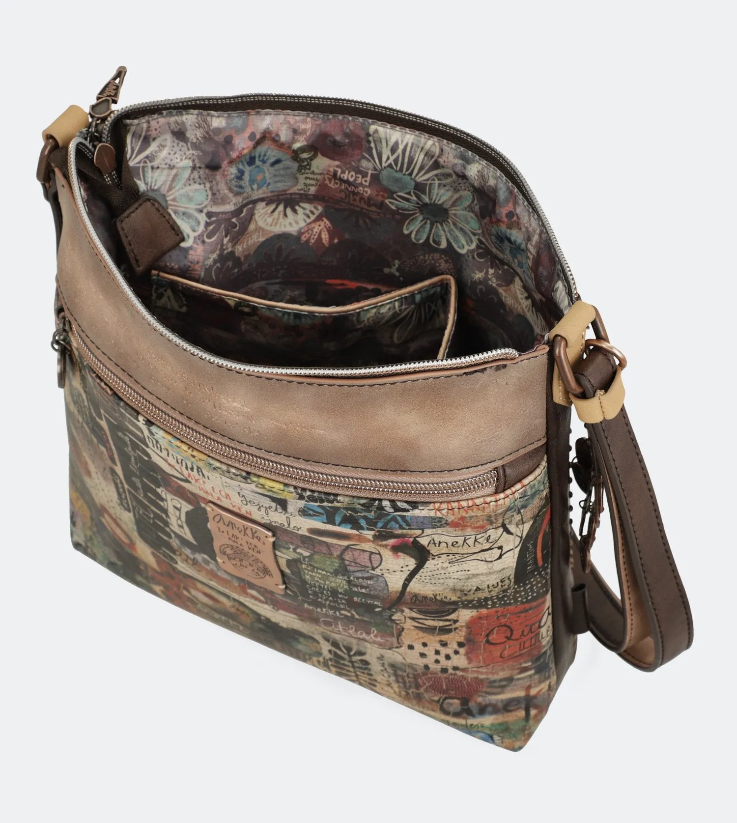 Ixchel Walking crossbody bag