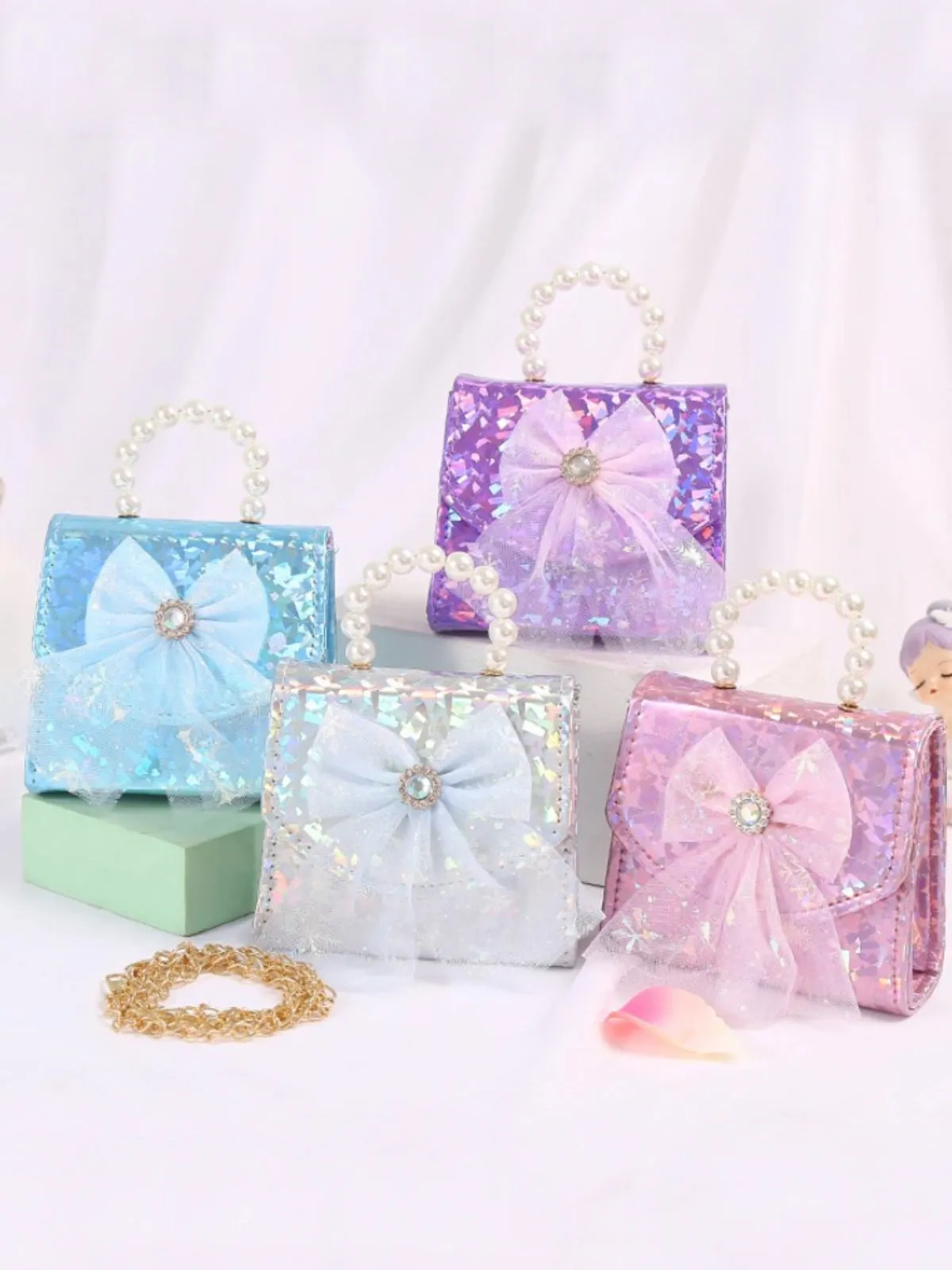 So Enchanting Pearl Handle Mini Bag